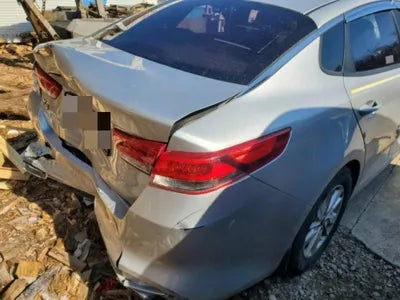 2016 Kia K5 KNAGU416BGA045900 VIN:KNAGU416BGA045900