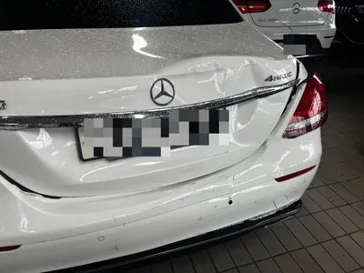 2018 Mercedes-Benz E 300 VIN: