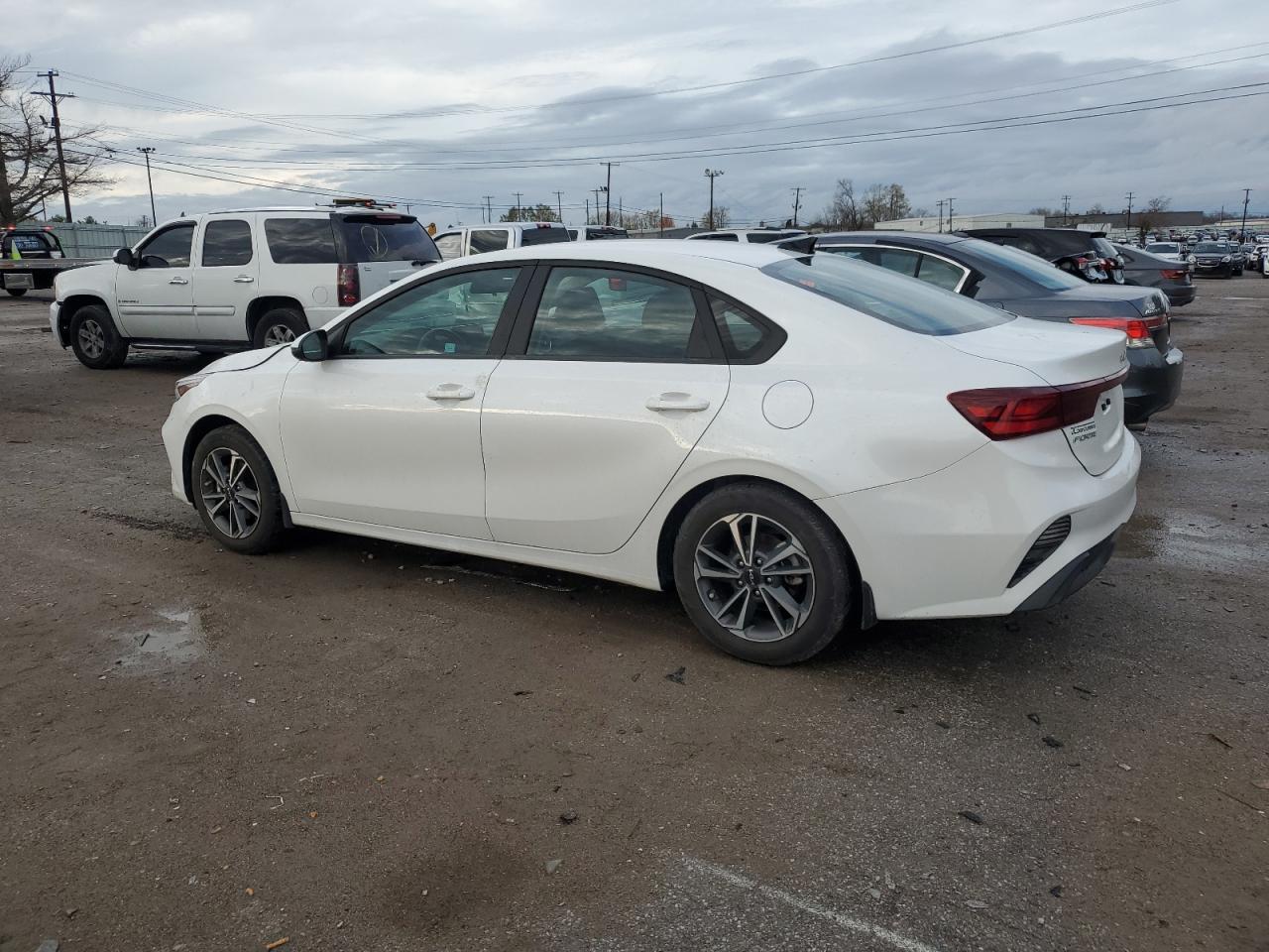 2023 KIA FORTE LX VIN:3KPF24AD3PE638676
