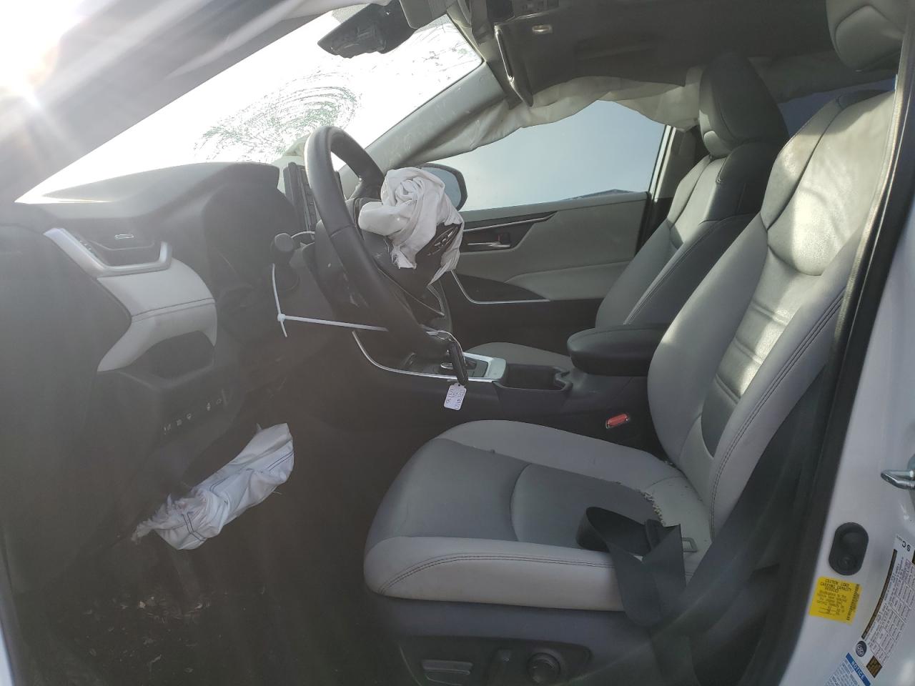 2022 TOYOTA RAV4 XLE PREMIUM VIN:1FM5K8D83HGB90728