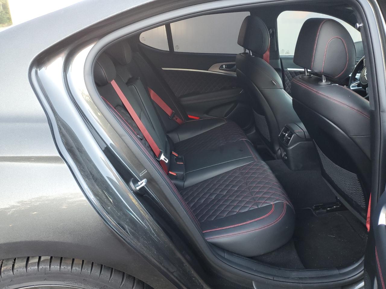 2023 GENESIS G70 BASE VIN:KMTG54TE0PU128774