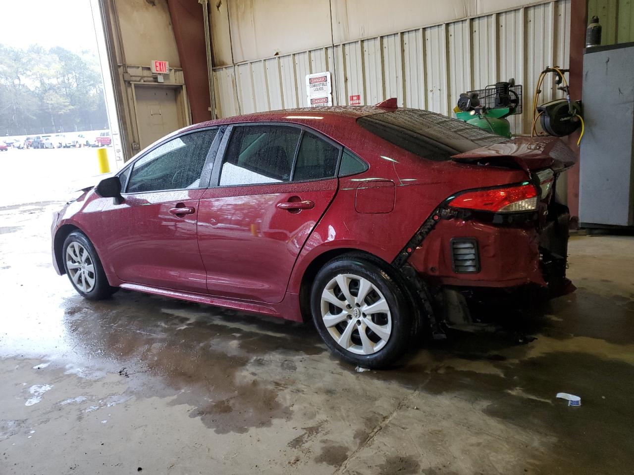 2022 TOYOTA COROLLA LE VIN:5YFEPMAE8NP385176