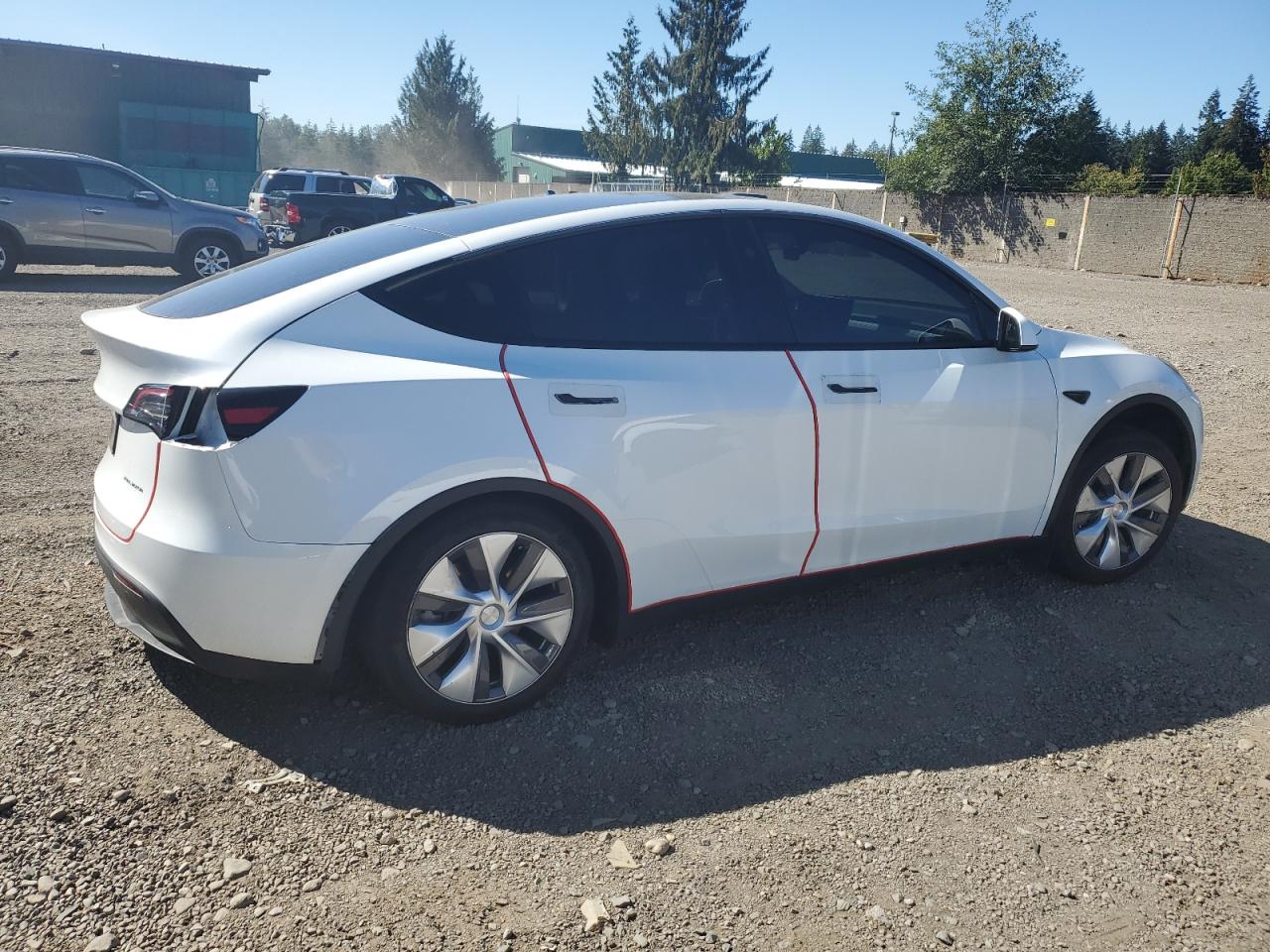 2024 TESLA MODEL Y  VIN:7SAYGDEE5RF047147