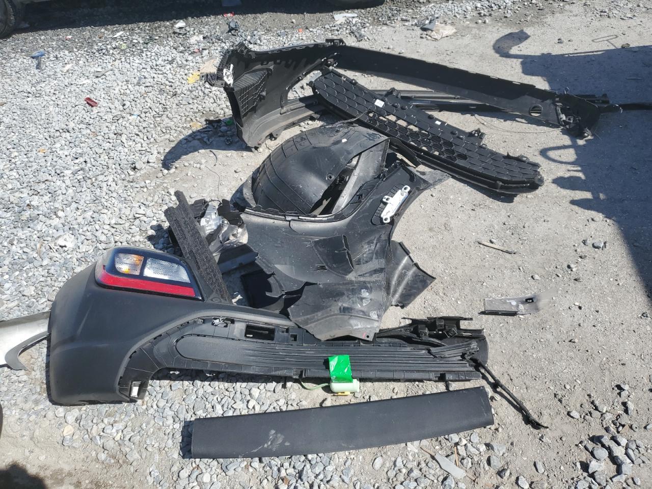 2022 HYUNDAI KONA SEL VIN:KM8K22AB7NU899045