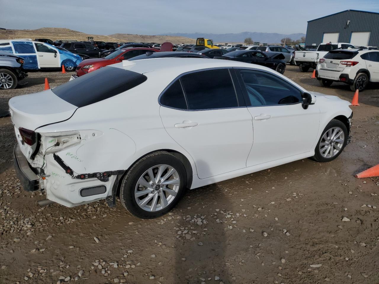 2022 TOYOTA CAMRY LE VIN:4T1C11AK8NU644714
