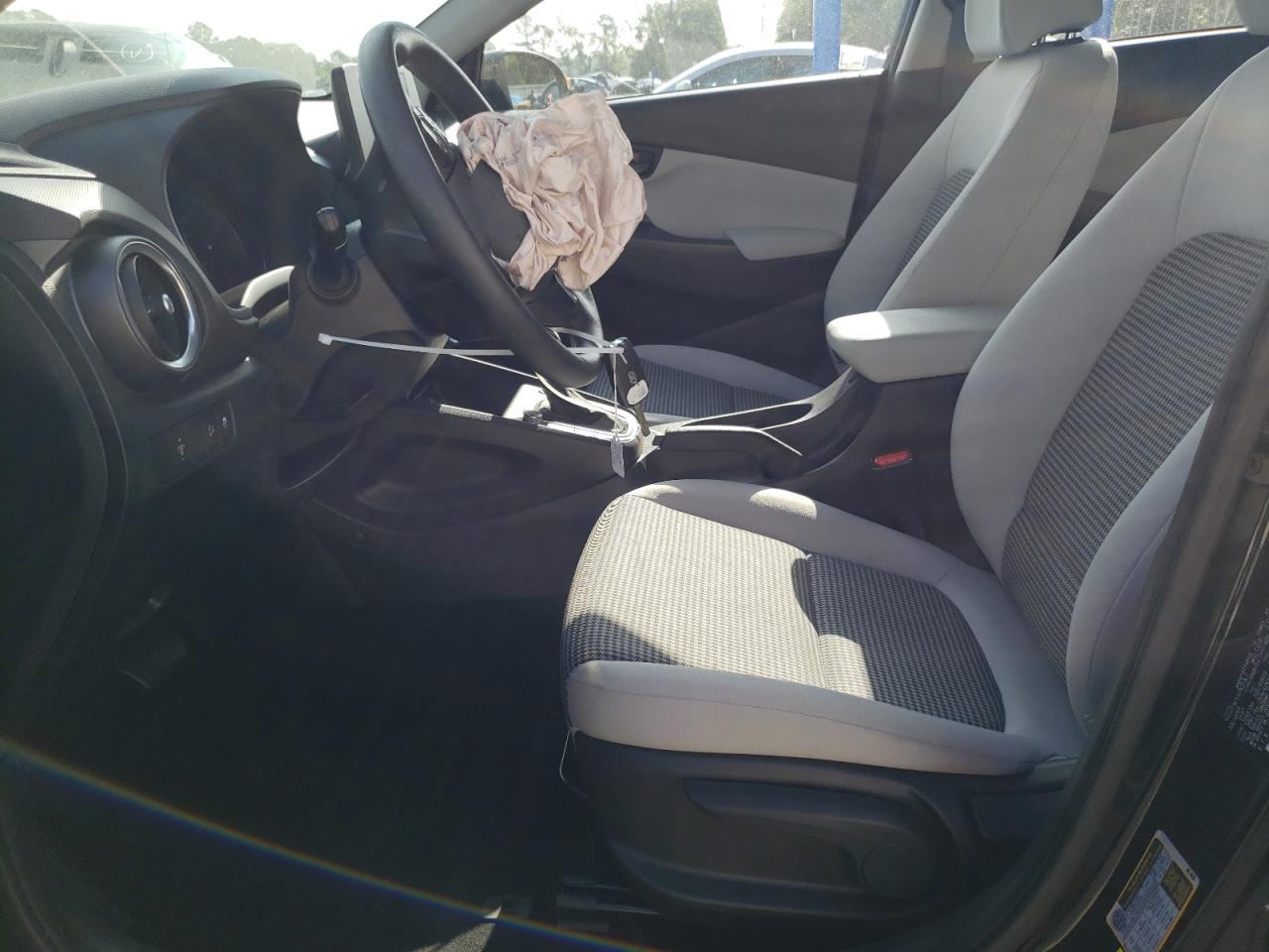 2022 HYUNDAI KONA SEL VIN:KM8K22AB4NU796343