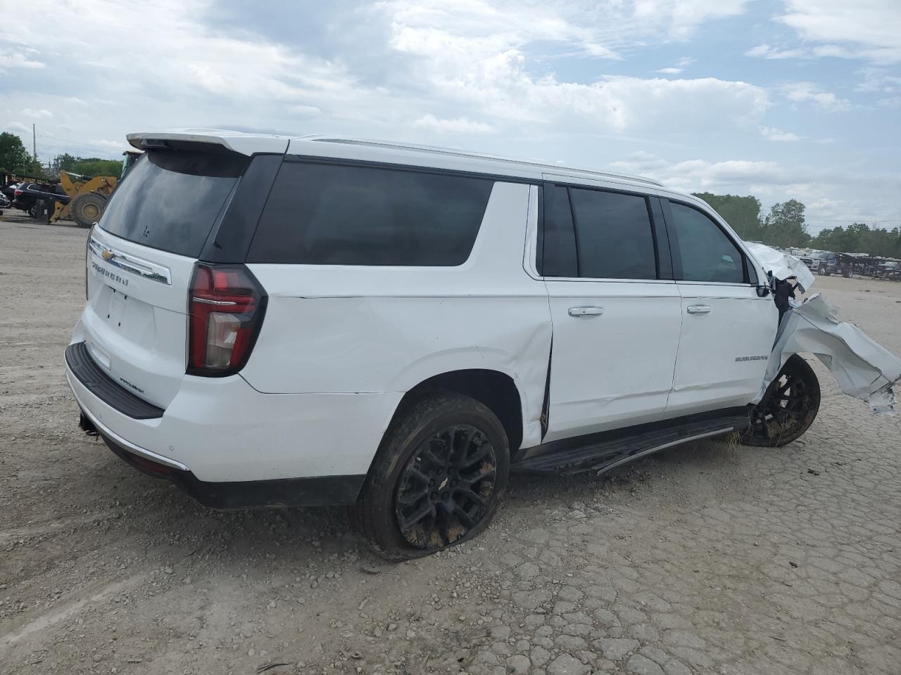 2022 CHEVROLET SUBURBAN K1500 PREMIER VIN:1GNSKFKTXNR303536