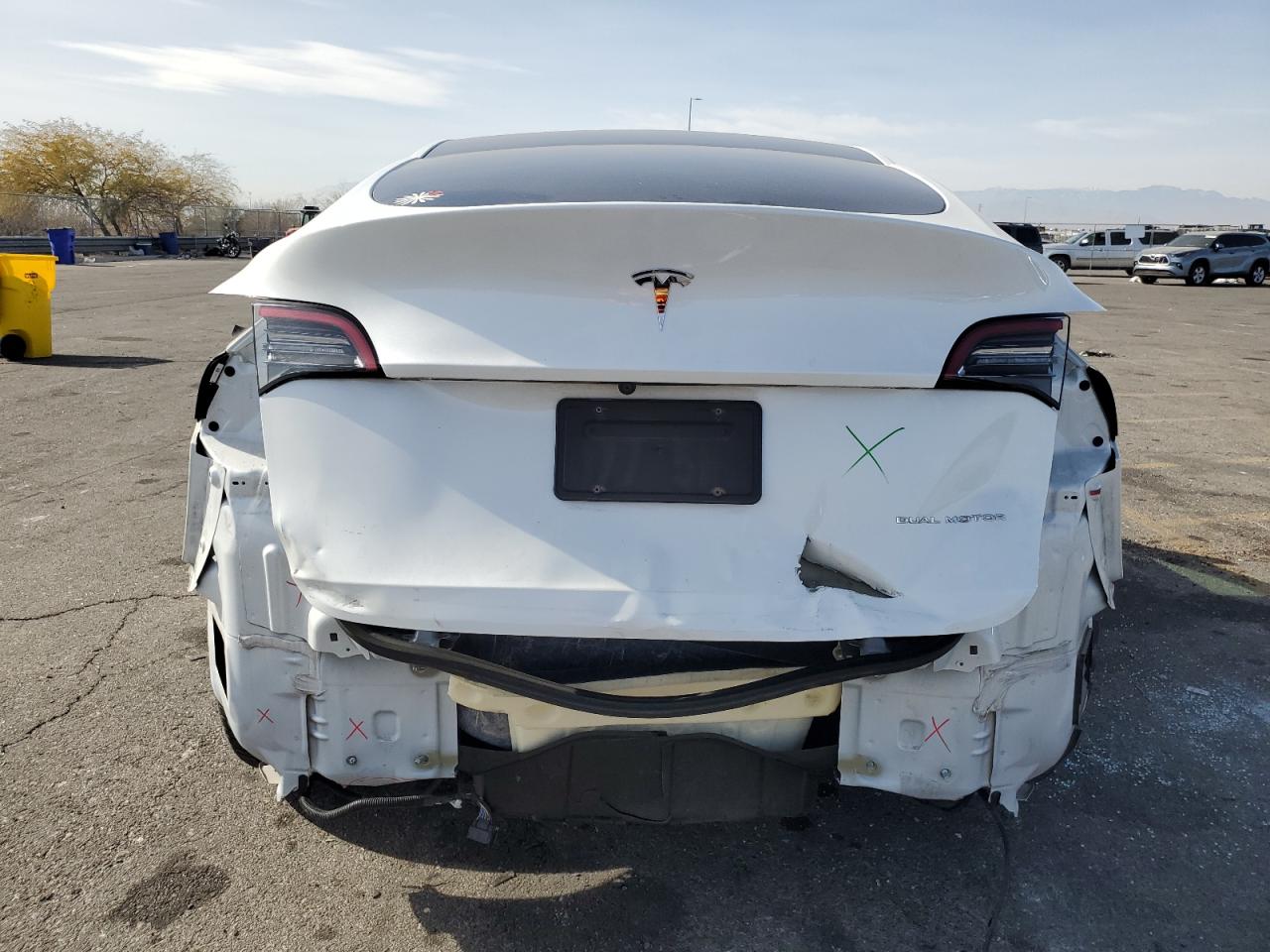 2022 TESLA MODEL Y  VIN:7SAYGDEE4NF379509
