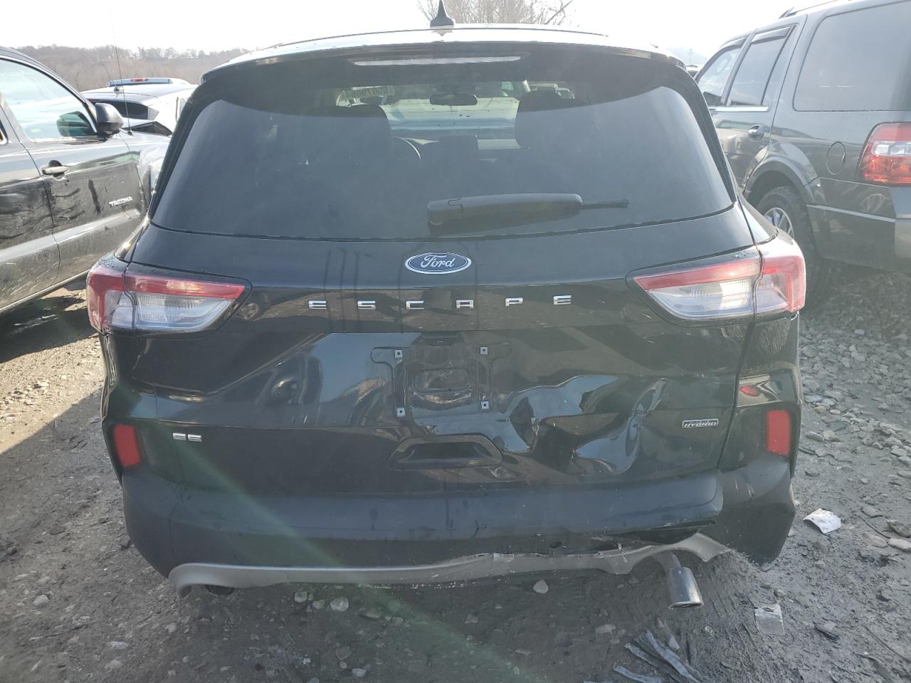 2022 FORD ESCAPE SE VIN:1FMCU0EZ1NUA46618