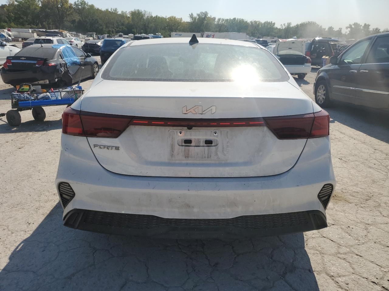 2023 KIA FORTE LX VIN:3KPF24AD2PE579863