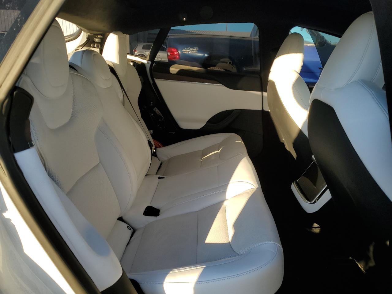 2022 TESLA MODEL S  VIN:5YJSA1E52NF492460