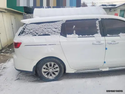 2018 Kia Carnival VIN: