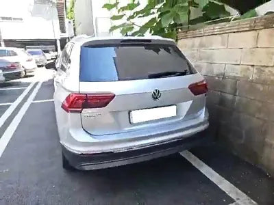 2020 Volkswagen Tiguan WVGZZZ5NZLW812443 VIN:WVGZZZ5NZLW812443