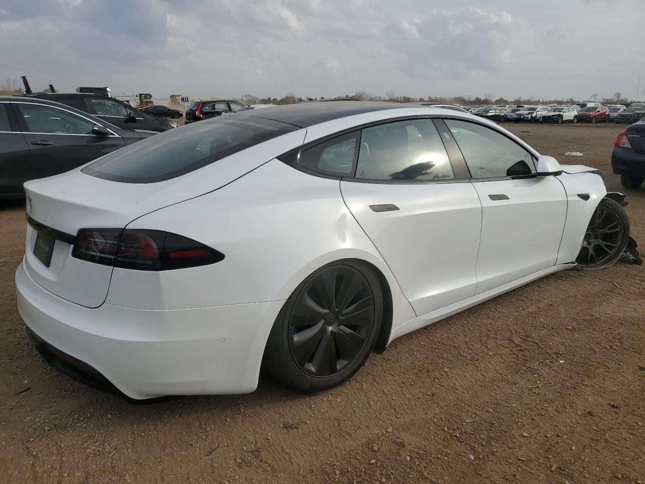 2022 TESLA MODEL S  VIN:5YJSA1E56NF476634