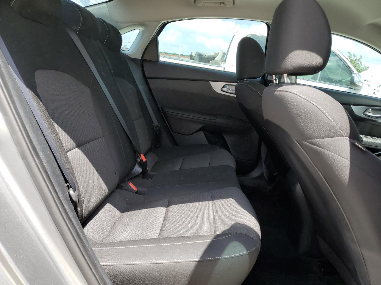 2023 KIA FORTE LX VIN:3KPF24AD7PE644156