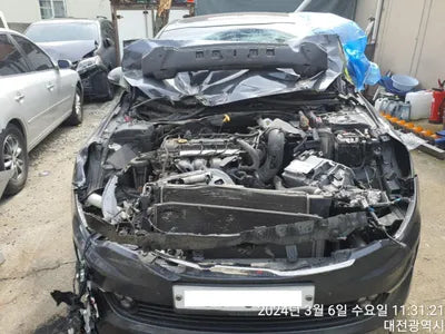 2016 Kia K5 KNAGU411BHA115123 VIN:KNAGU411BHA115123