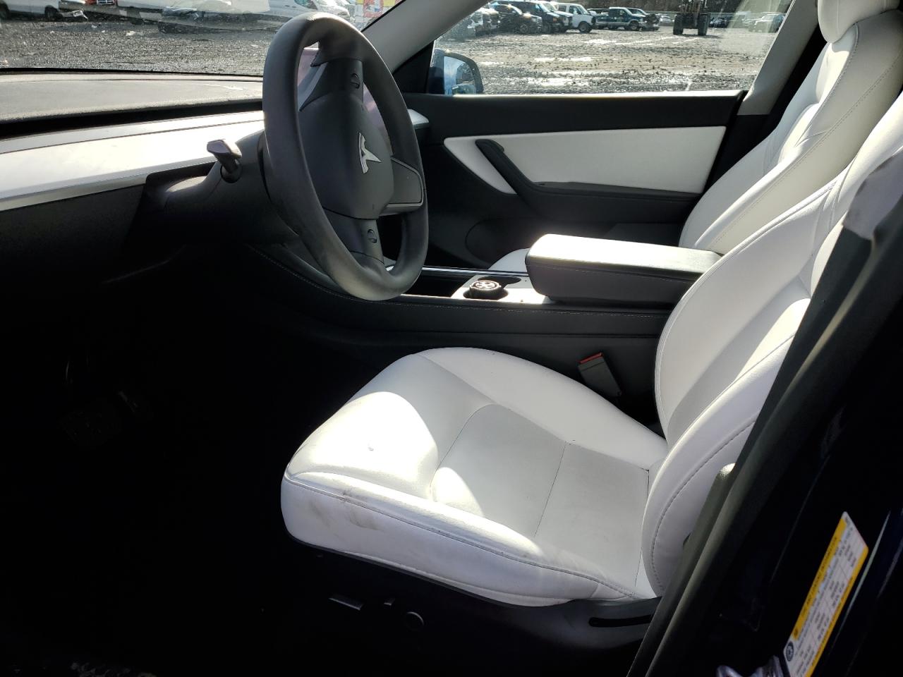 2022 TESLA MODEL Y  VIN:7SAYGDEE1NF438418