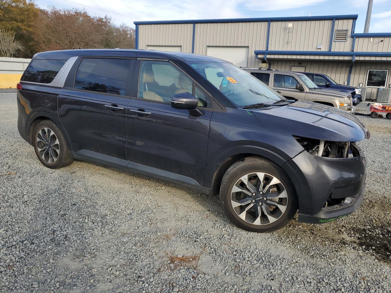 2022 KIA CARNIVAL EX VIN:KNDNC5H37N6168103