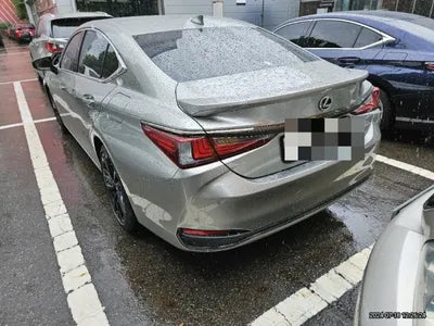 2022 Lexus ES 300 VIN: