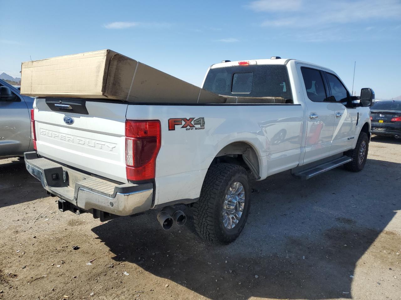 2022 FORD F350 SUPER DUTY VIN:1FT8W3BT0NED22013