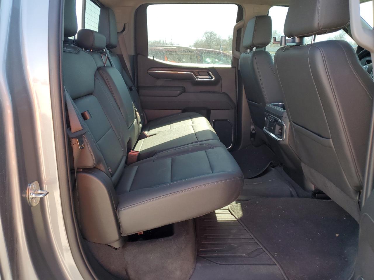 2024 GMC SIERRA K1500 SLT VIN:1GTUUDED1RZ142651