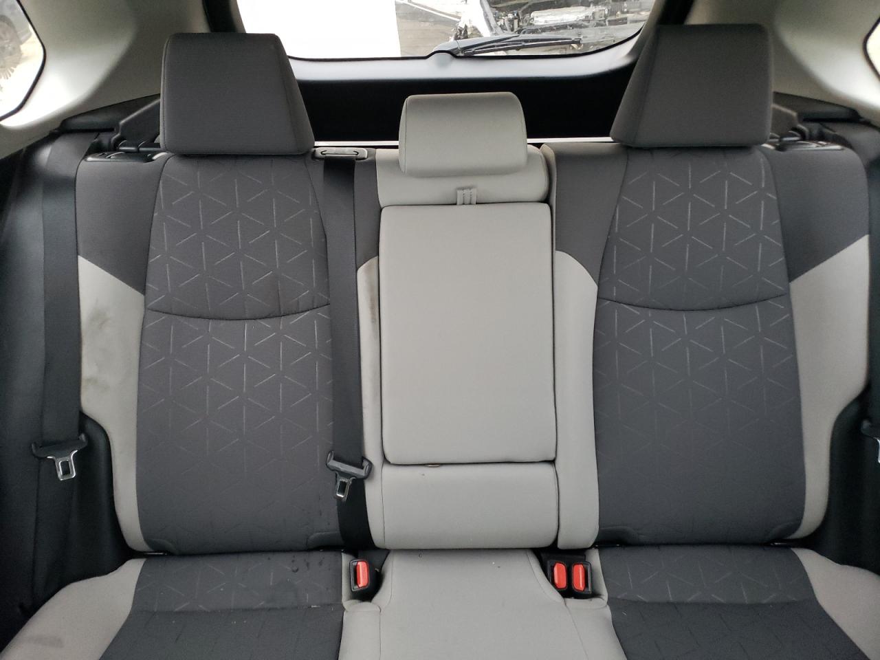 2023 TOYOTA RAV4 XLE VIN:2T3RWRFV2PW177765