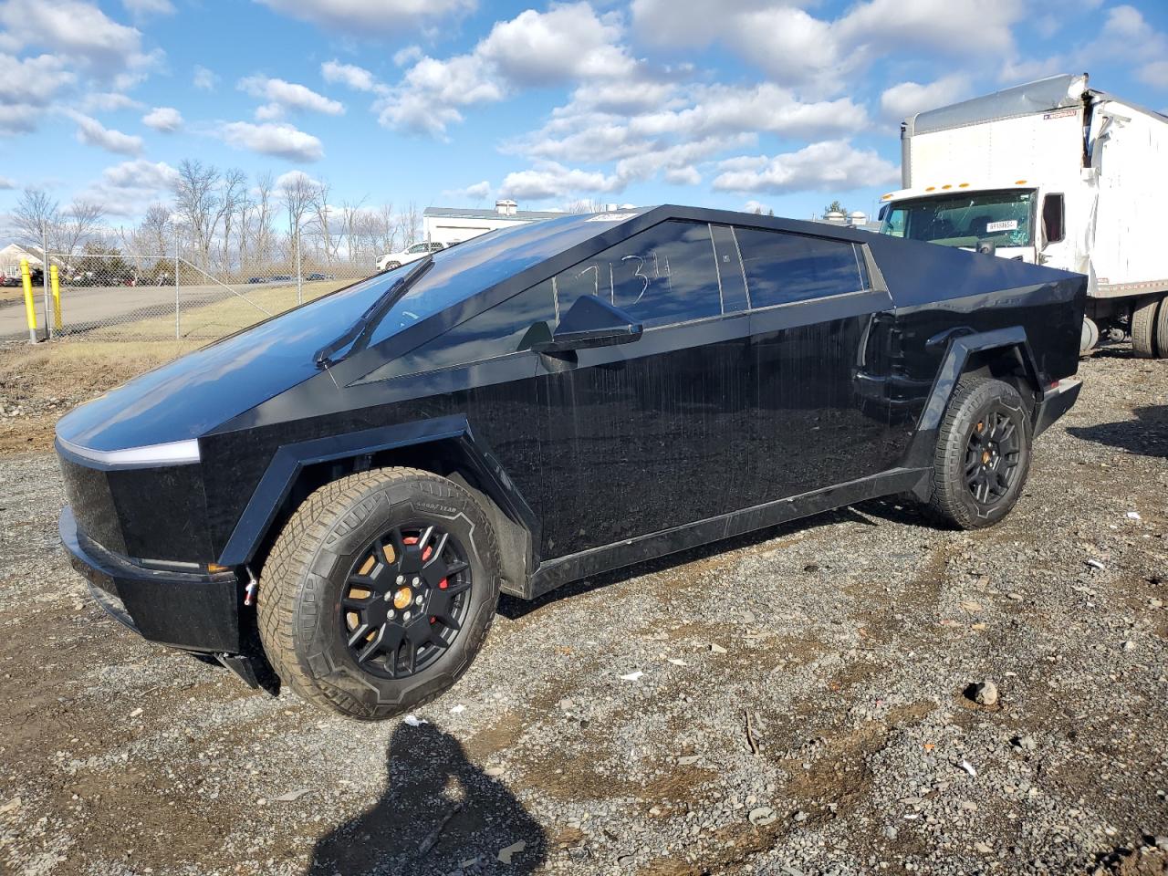 2024 TESLA CYBERTRUCK VIN:7G2CEHED1RA014894