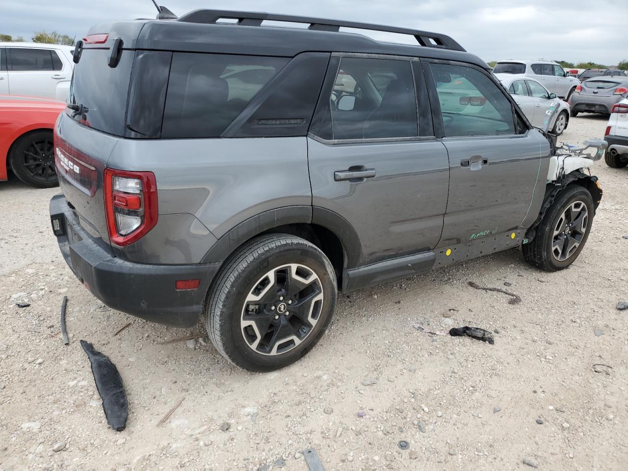 2022 FORD BRONCO SPORT OUTER BANKS VIN:3FMCR9C65NRD43817