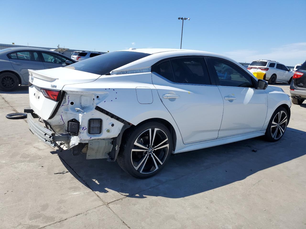 2022 NISSAN SENTRA SR VIN:3N1AB8DV3NY315720