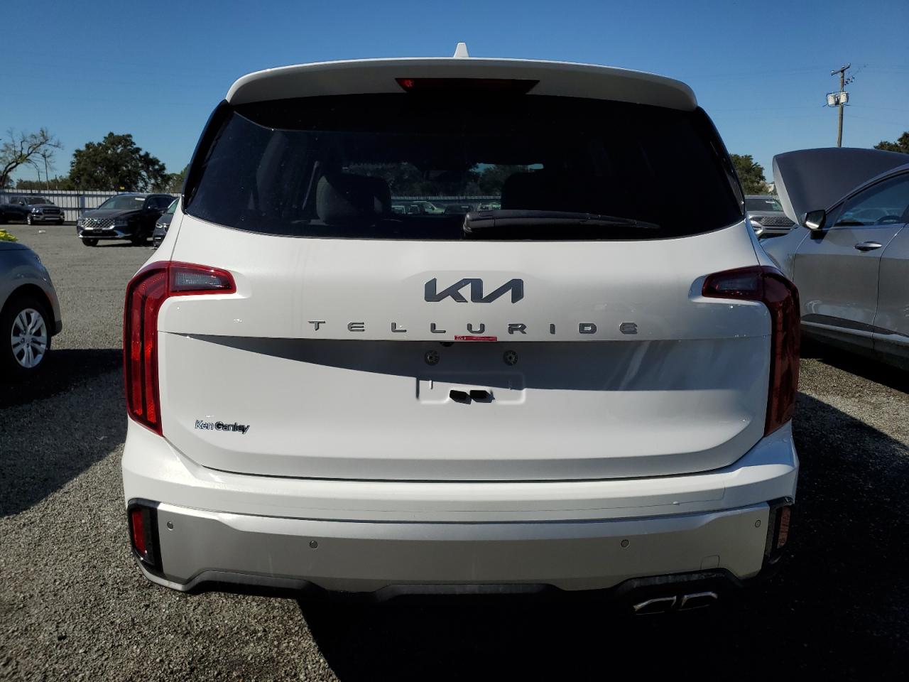 2024 KIA TELLURIDE S VIN:5XYP64GC8RG553328