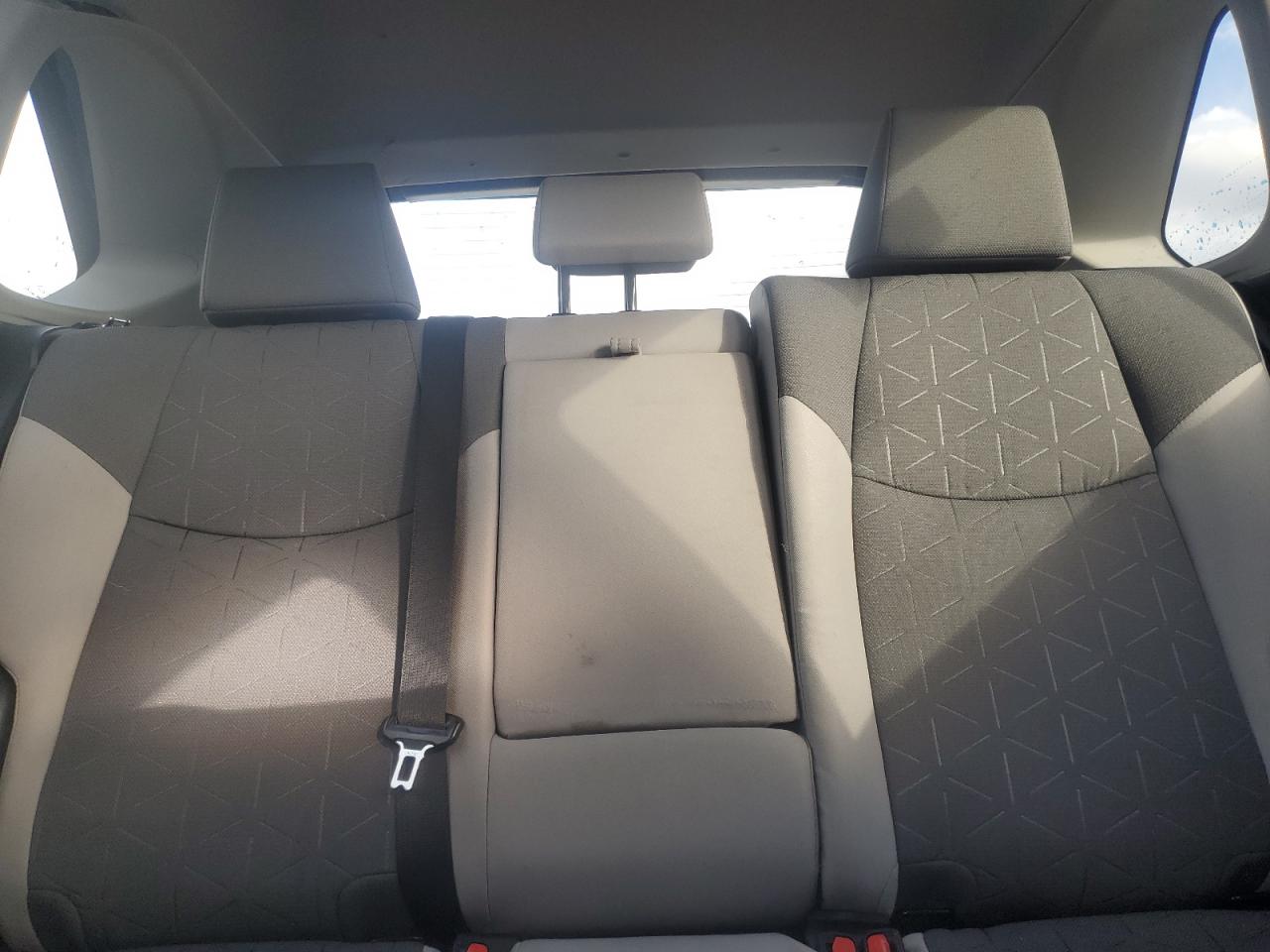 2022 TOYOTA RAV4 XLE VIN:2T3P1RFV1NW275768