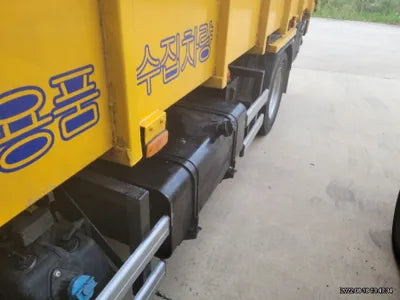 2016 summaiti compressed vanity (3.5 tons) VIN: