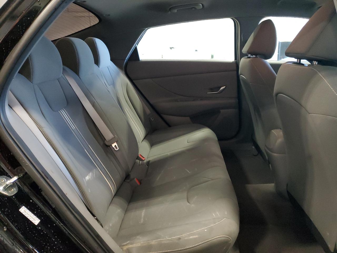 2022 HYUNDAI ELANTRA SEL VIN:KMHLM4AG7NU322652