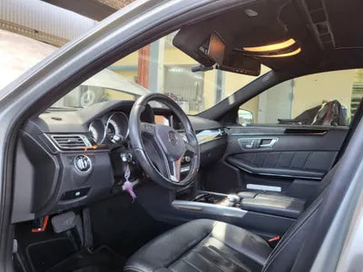 2014 Mercedes-Benz E 220 VIN: