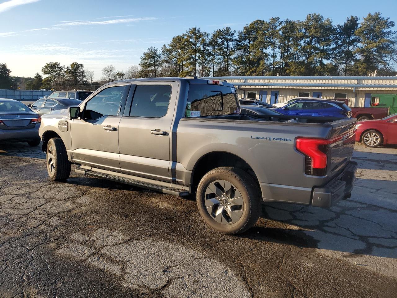 2023 FORD F150 LIGHTNING PRO VIN:1FTVW1EV3PWG16720