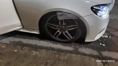 2017 Mercedes-Benz E 220 VIN: