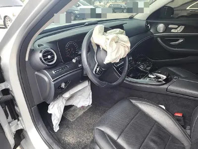 2020 Mercedes-Benz E 300 VIN: