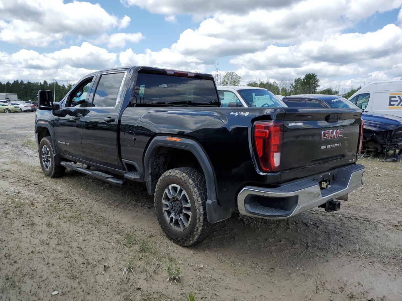2022 GMC SIERRA K2500 SLE VIN:1GT19MEY9NF338341