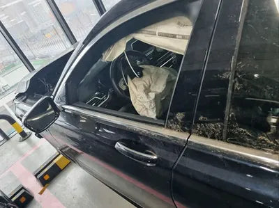 2017 BMW 740 WBA7E4107HGV25174 VIN:WBA7E4107HGV25174