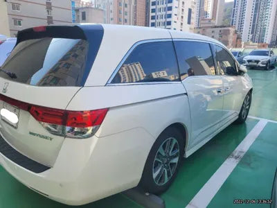 2015 Honda Odyssey 5KBRL5860FB601352 VIN:5KBRL5860FB601352