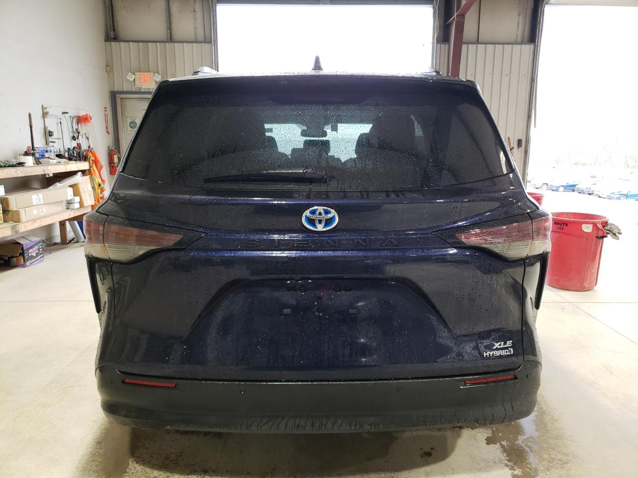 2023 TOYOTA SIENNA XLE VIN:5TDYRKEC2PS172660
