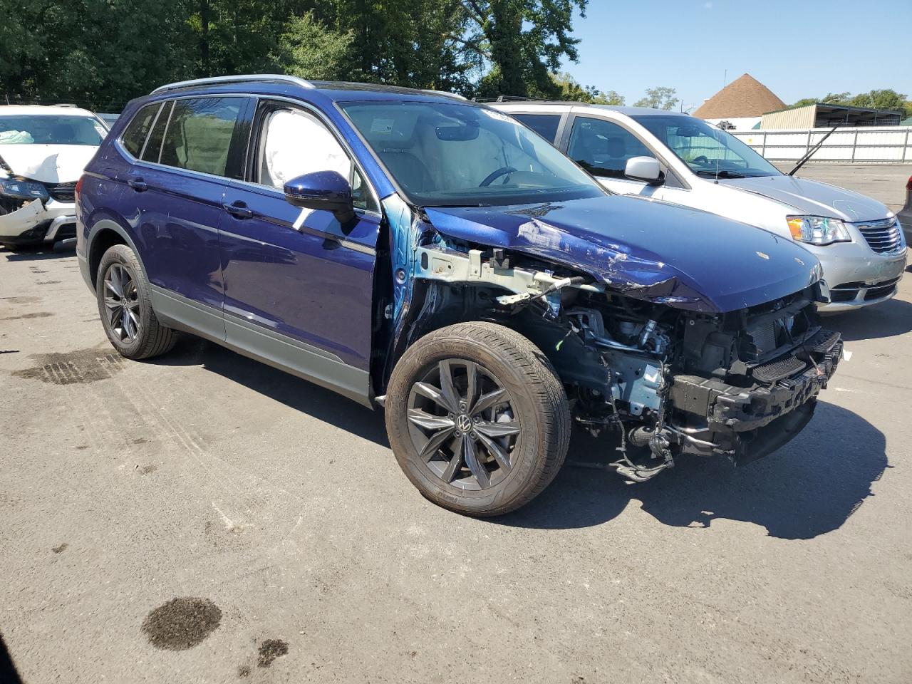 2023 VOLKSWAGEN TIGUAN SE VIN:3VV3B7AX7PM062113