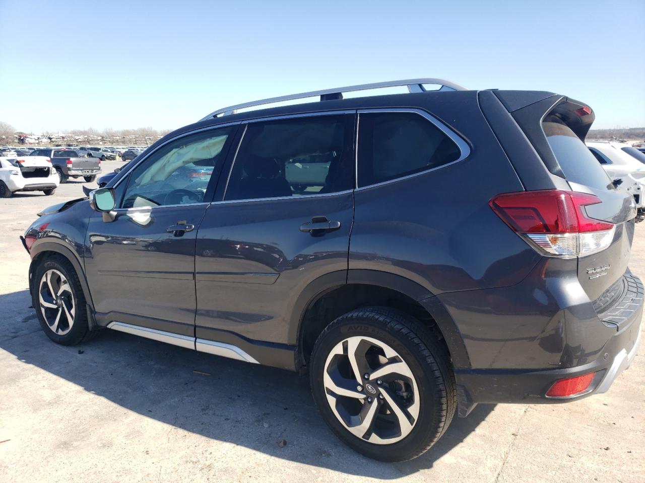 2022 SUBARU FORESTER TOURING VIN:JF2SKARC3NH413059