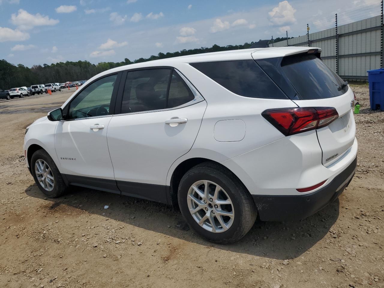 2022 CHEVROLET EQUINOX LT VIN:3GNAXUEV4NL297965