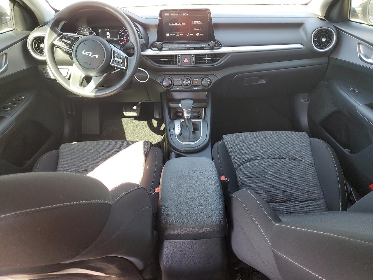 2024 KIA FORTE LX VIN:3KPF24AD3RE775376