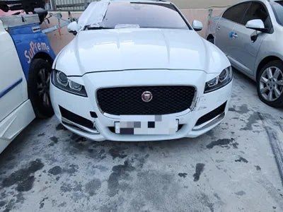 2018 Jaguar XF VIN: