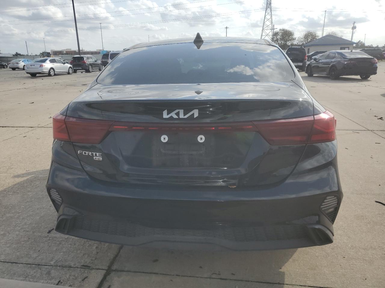 2024 KIA FORTE LX VIN:3KPF24AD5RE737860