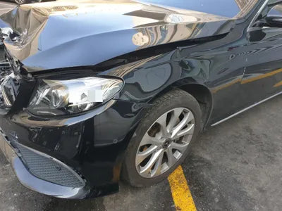 2019 Mercedes-Benz E 300 WDDZF4KB7KA677688 VIN:WDDZF4KB7KA677688