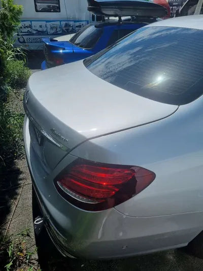 2018 Mercedes-Benz E 300 167KMWDDZF4KB6JA3 VIN:167KMWDDZF4KB6JA3