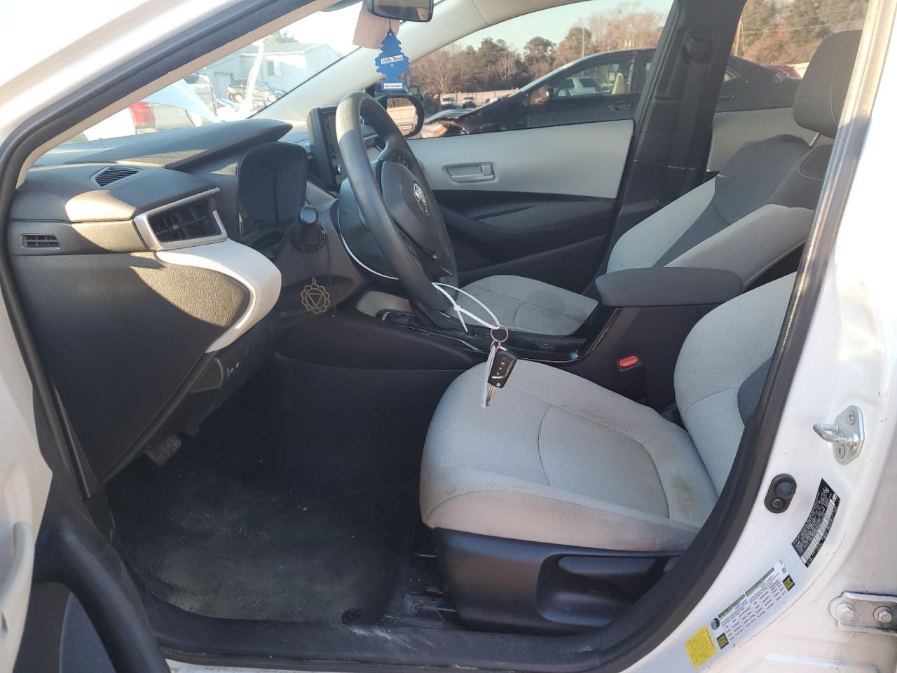 2022 TOYOTA COROLLA LE VIN:5YFEPMAEXNP375104